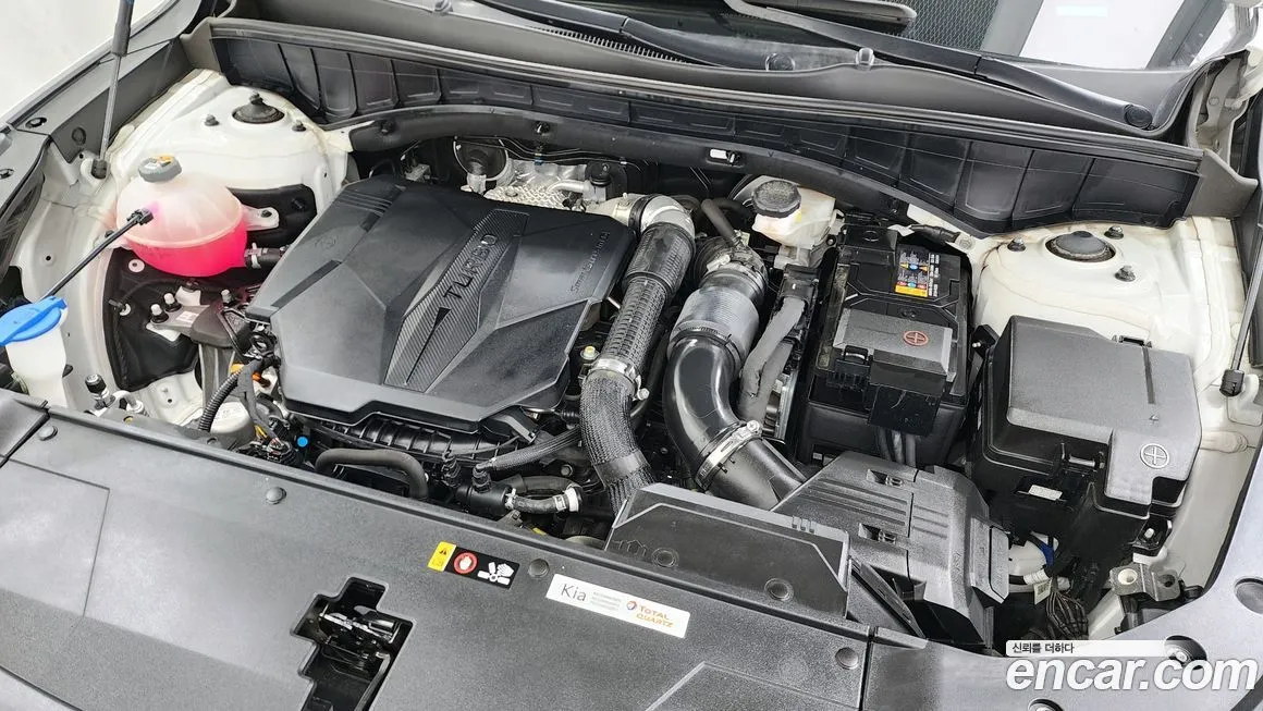 Kia Sorento — фото 9