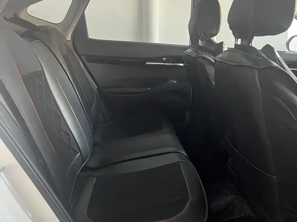 Kia KX3 — фото 10