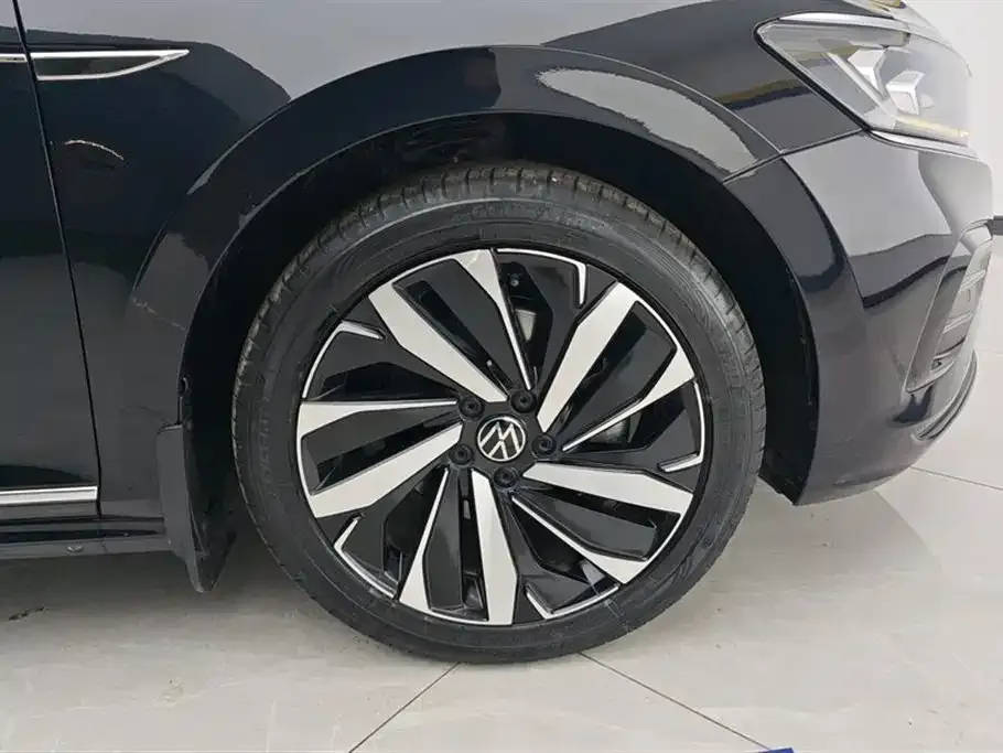 Volkswagen Passat — фото 6