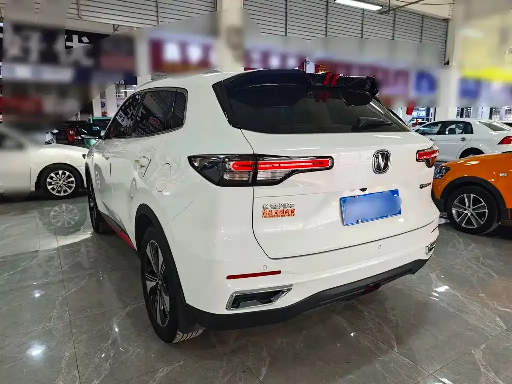 Changan CS55PLUS — фото 9