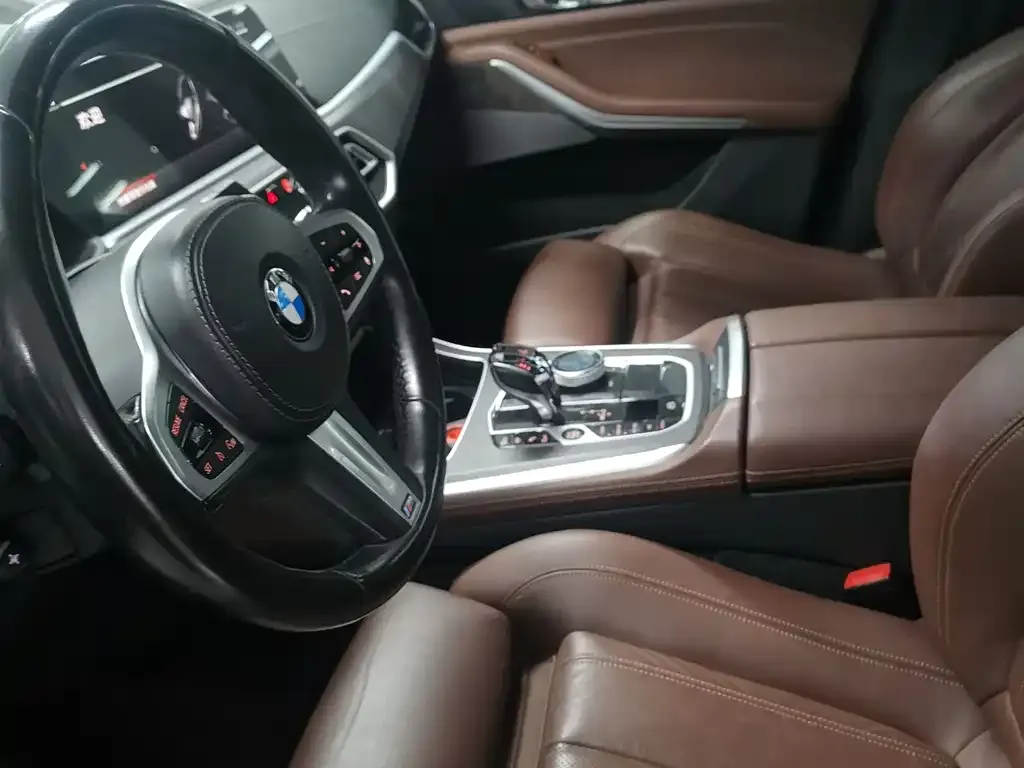 BMW X5 (Import) — фото 8