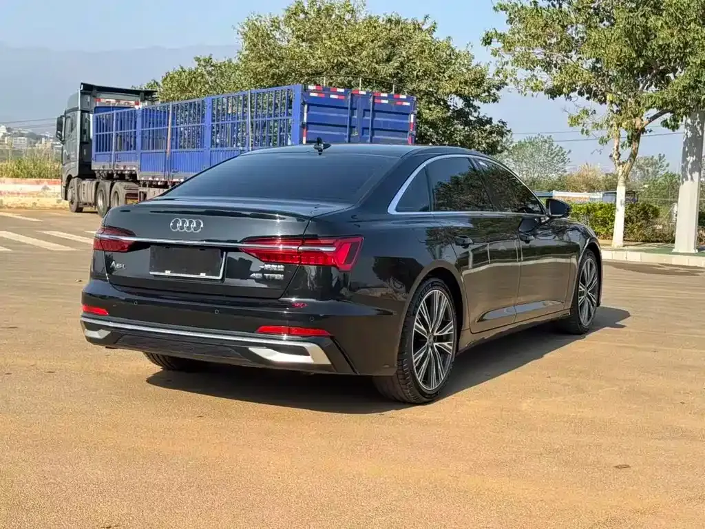 Audi A6L — фото 4