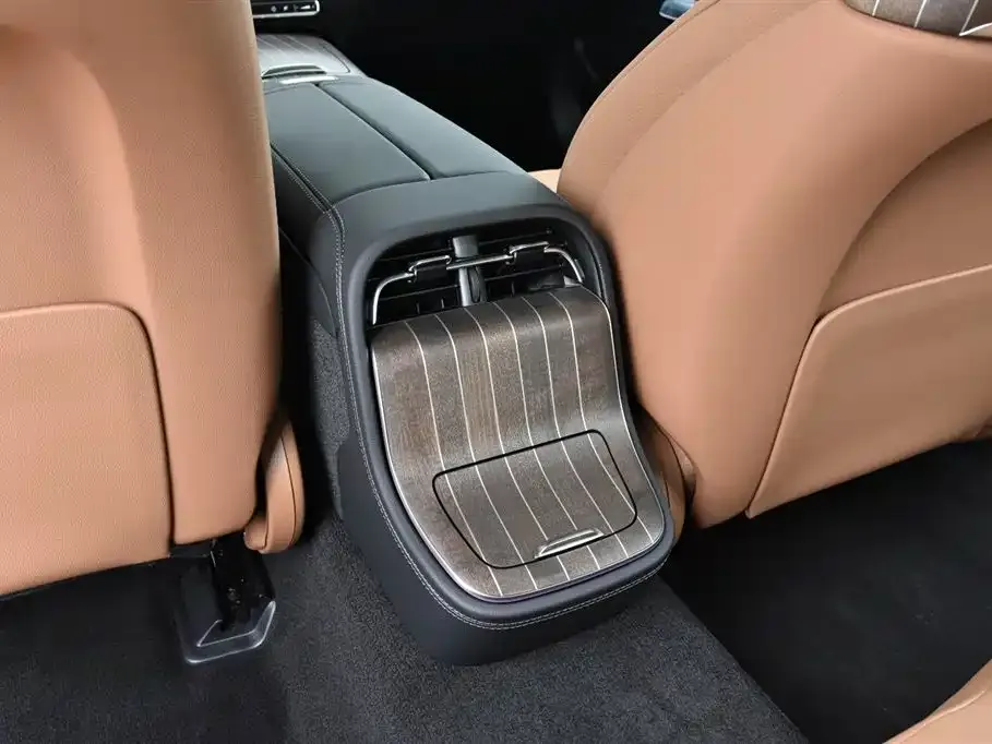 Mercedes-Benz E-Class New Energy — фото 2