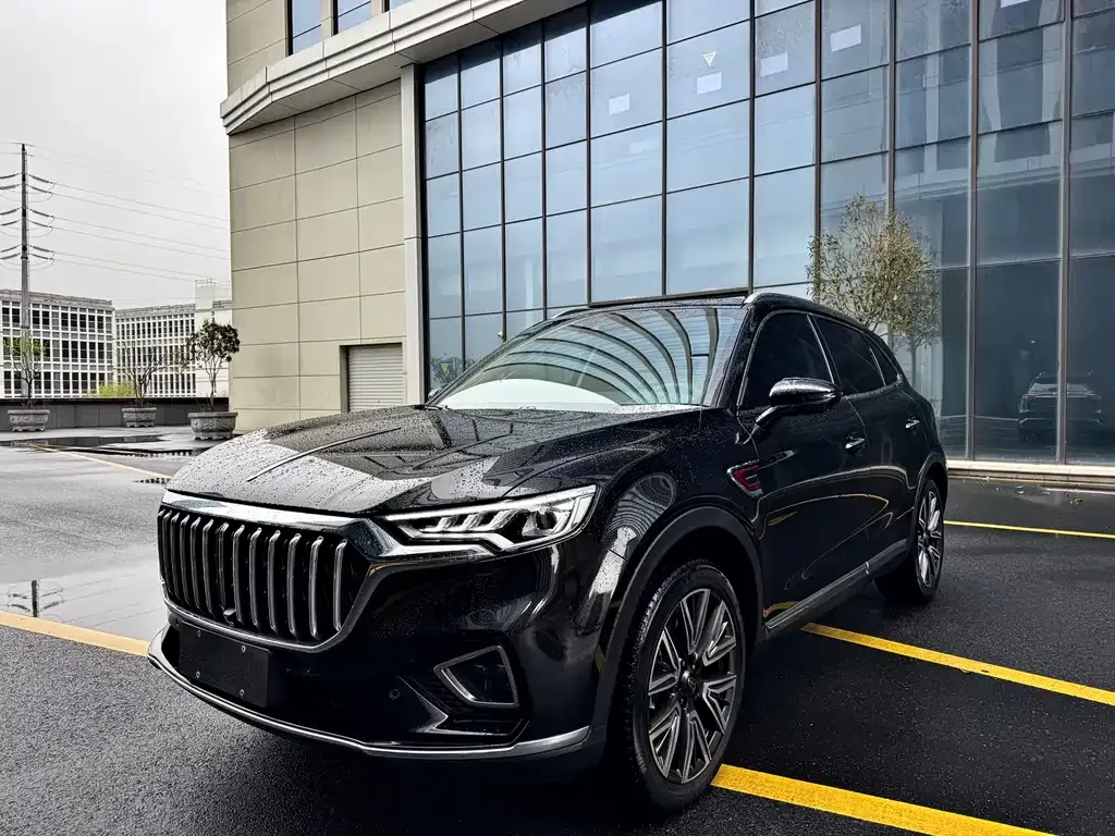 Hongqi HS5 — фото 1