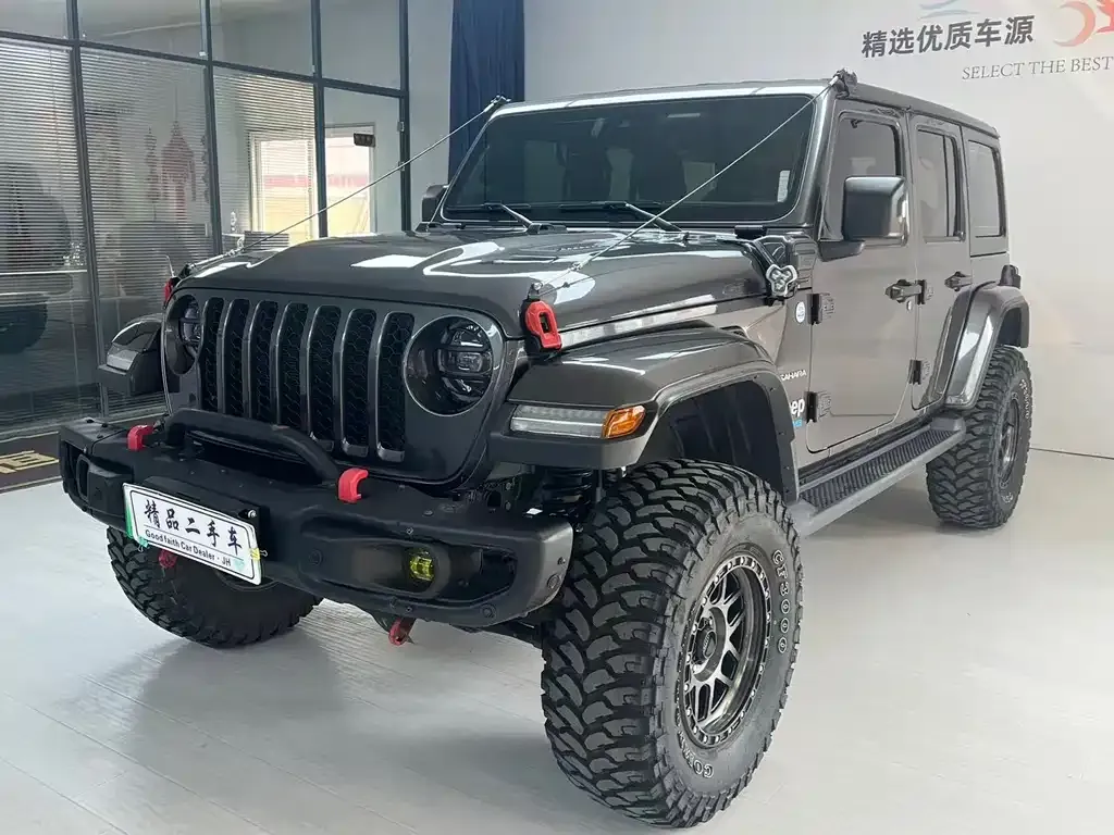 Jeep Wrangler PHEV — фото 1
