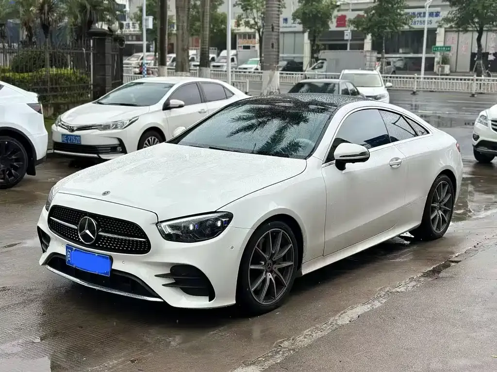 Mercedes-Benz E-Class (Import) — фото 1