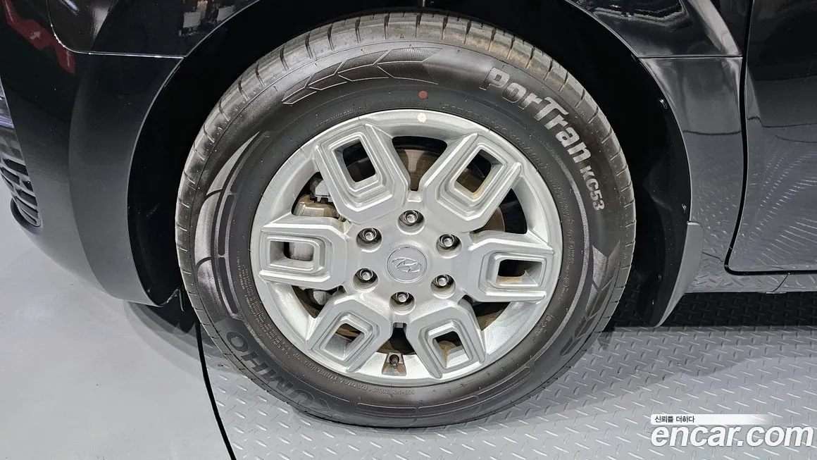 Hyundai Staria — фото 10