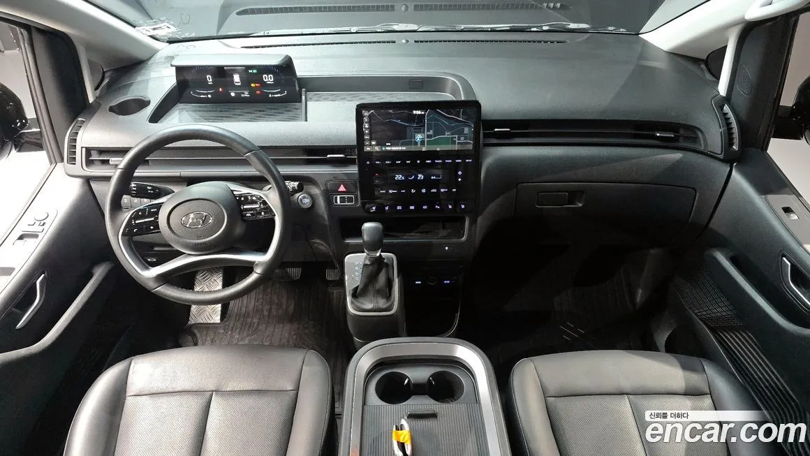 Hyundai Staria — фото 6