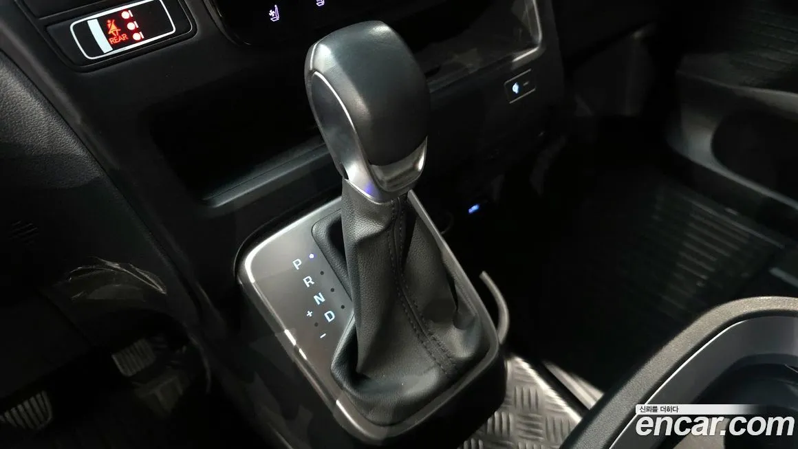 Hyundai Staria — фото 4