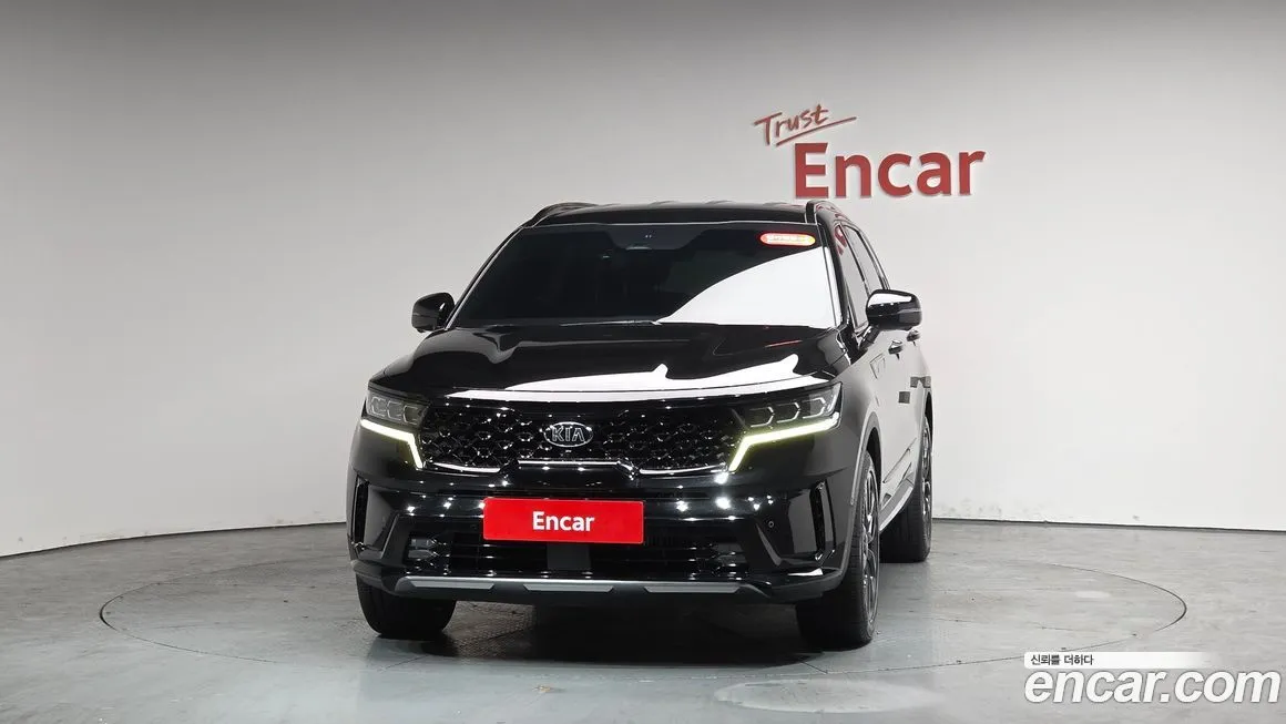 Kia Sorento — фото 7