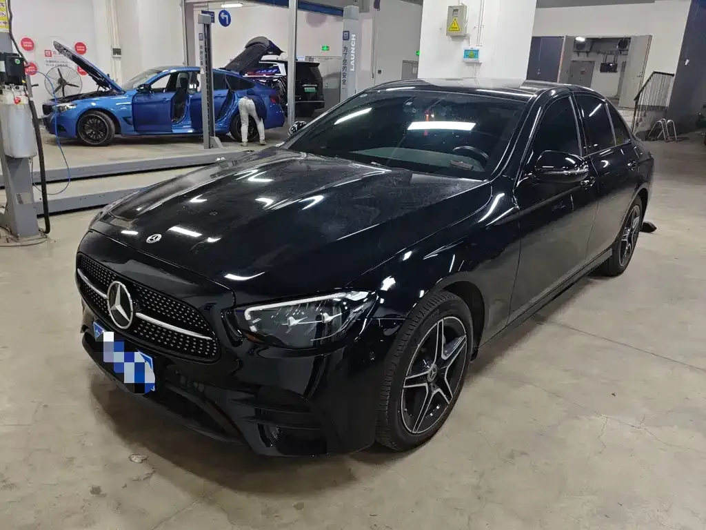 Mercedes-Benz E-Class (Import) — фото 1
