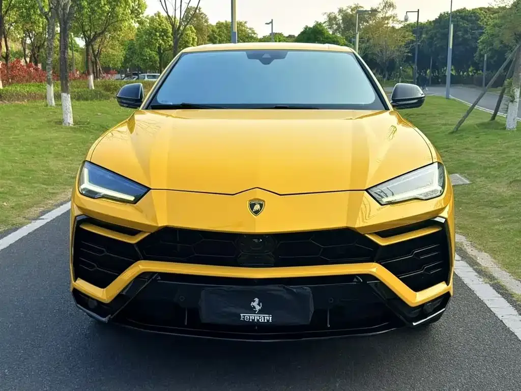 Lamborghini Urus — фото 5
