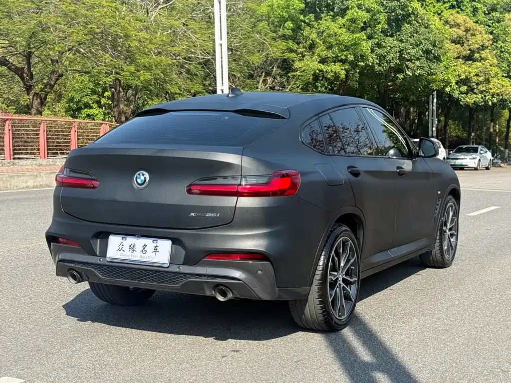 BMW X4 — фото 3