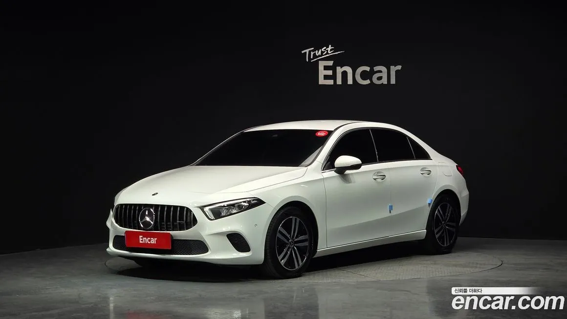 Mercedes-Benz A-Class — фото 1