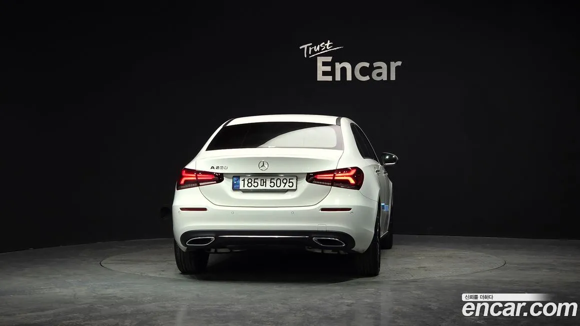 Mercedes-Benz A-Class — фото 9