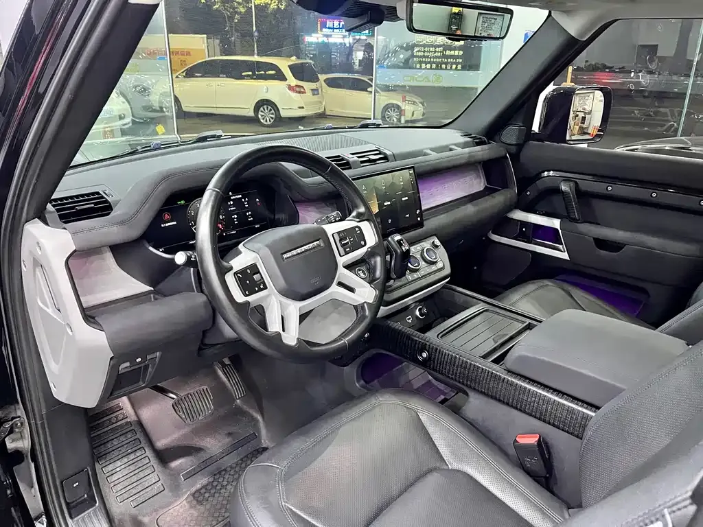 Land Rover Defender — фото 9