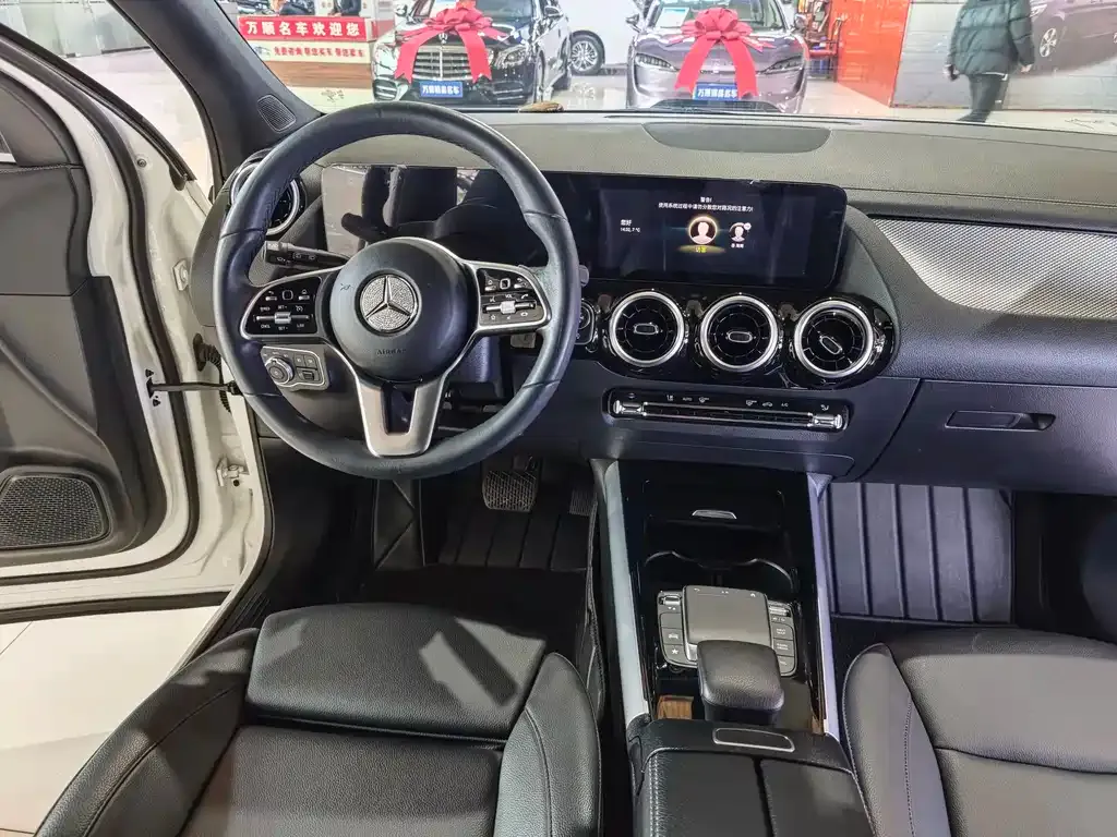 Mercedes-Benz GLA — фото 5