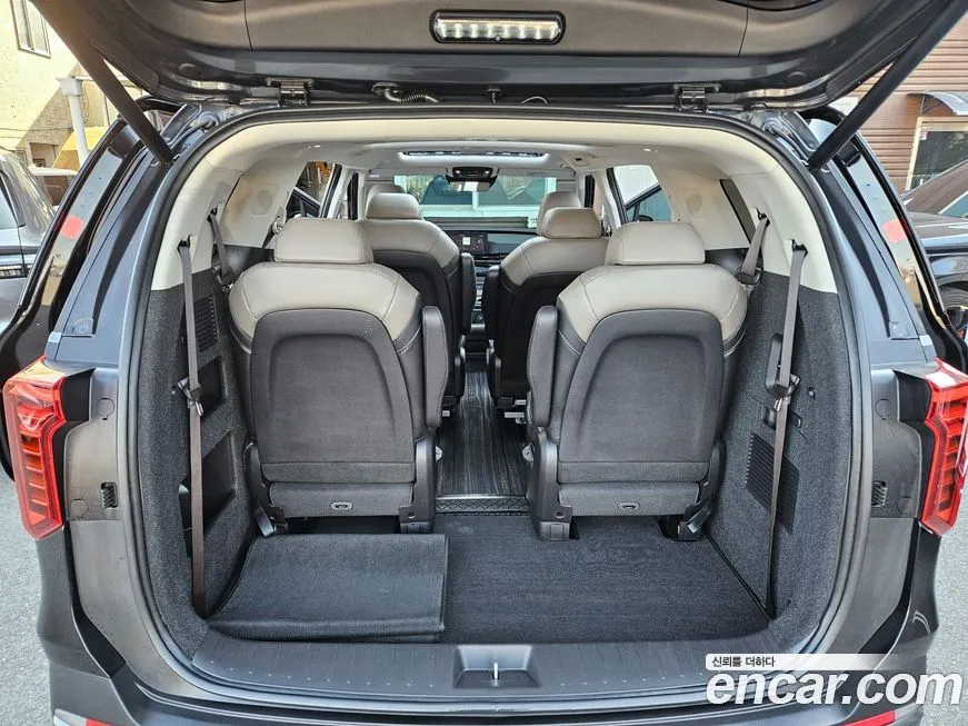 Kia Carnival — фото 2