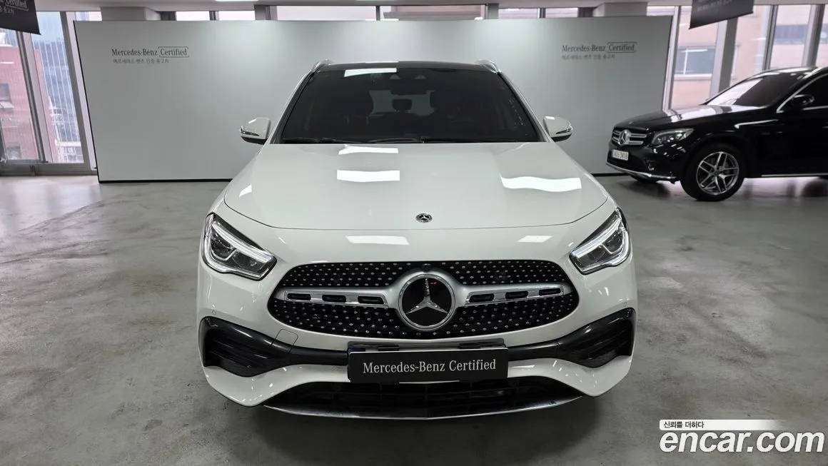 Mercedes-Benz GLA-Class — фото 6