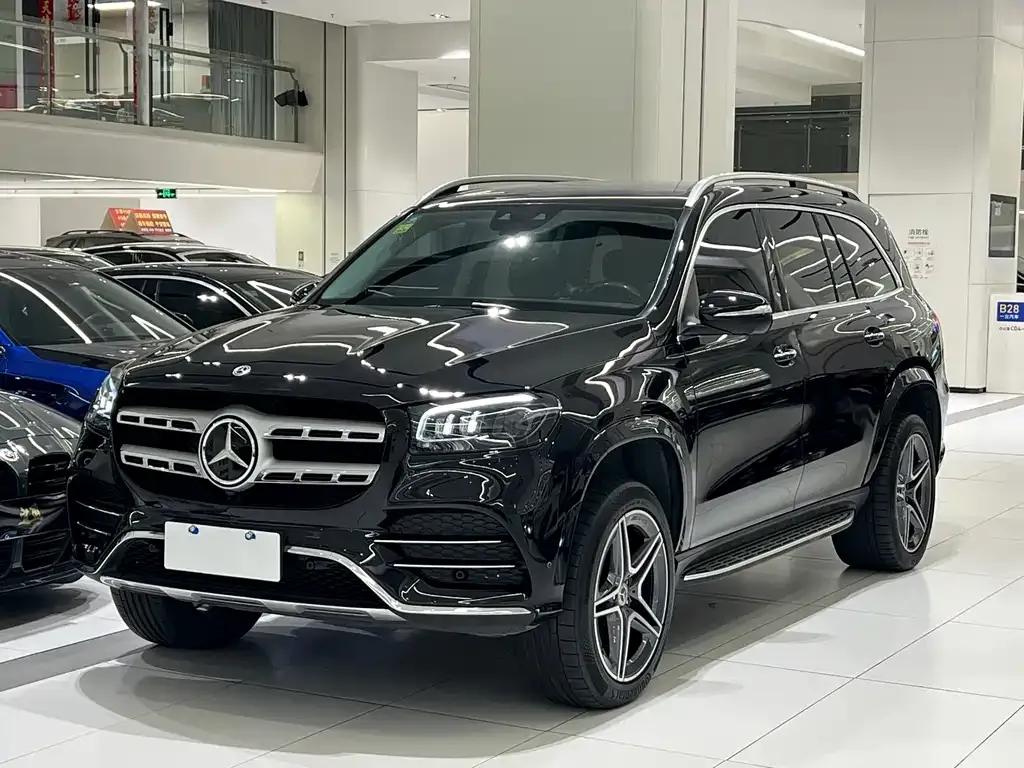 Mercedes-Benz GLS — фото 1