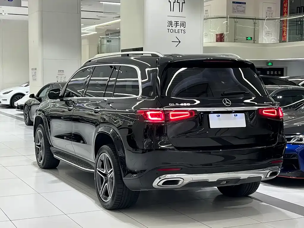 Mercedes-Benz GLS — фото 4