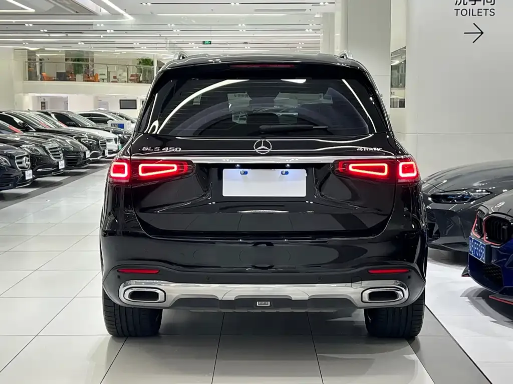 Mercedes-Benz GLS — фото 6