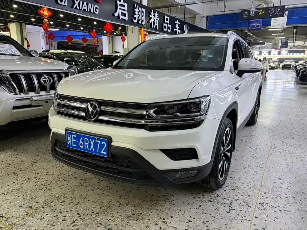 Volkswagen Tharu — фото 1