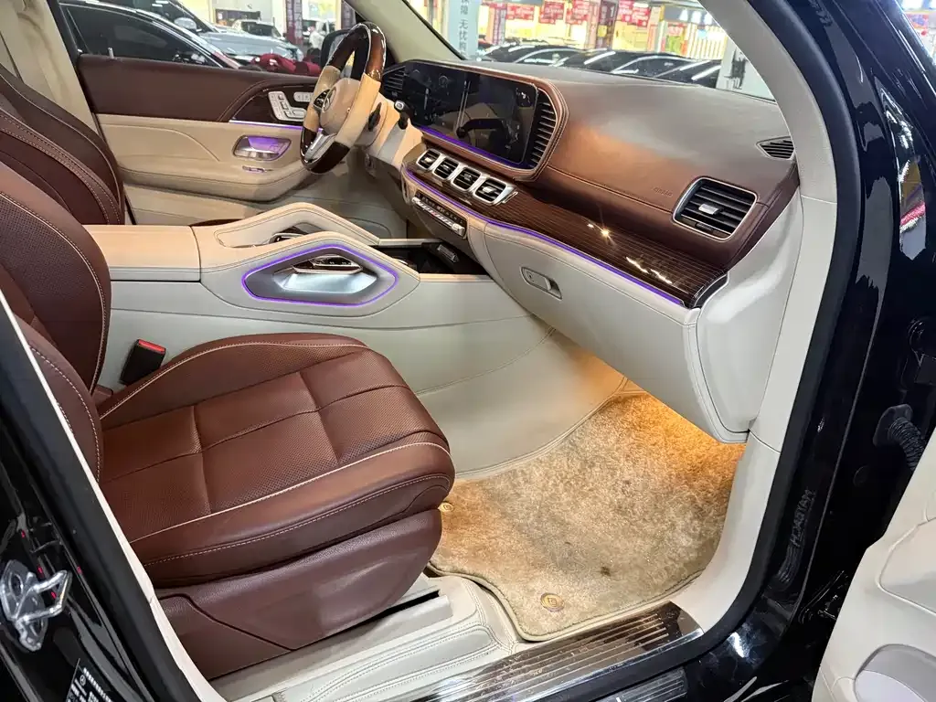 Mercedes-Benz GLS — фото 3