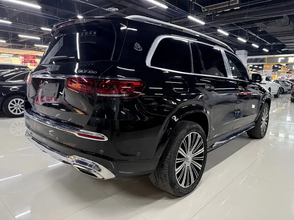Mercedes-Benz GLS — фото 5