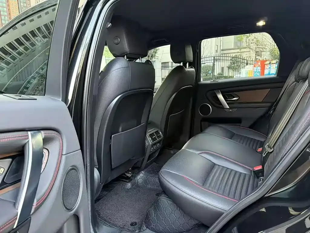 Land Rover Discovery Sport — фото 3