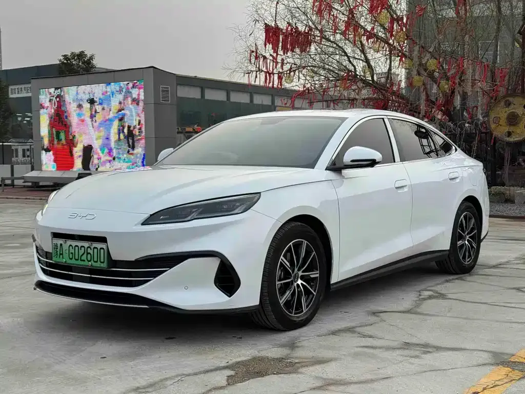 BYD Seal 06 — фото 1