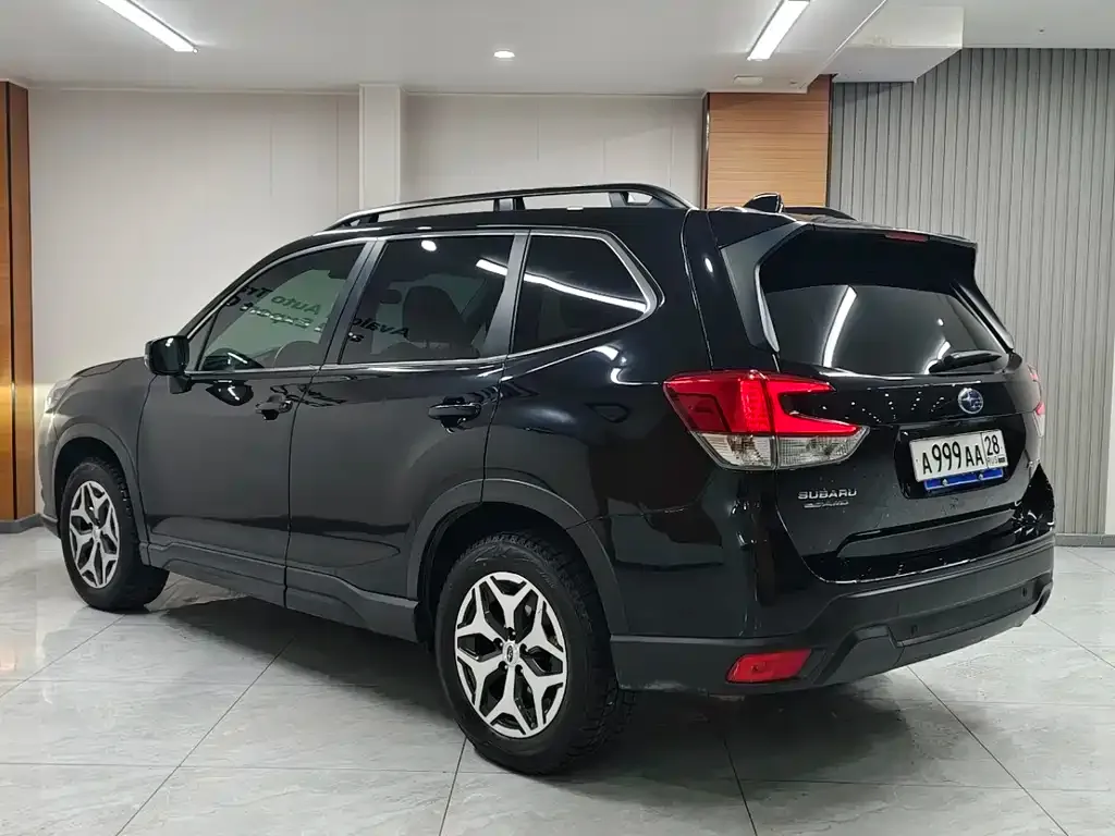 Subaru Forester — фото 5