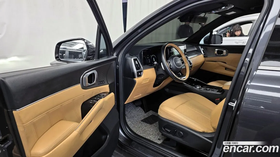 Kia Sorento — фото 8