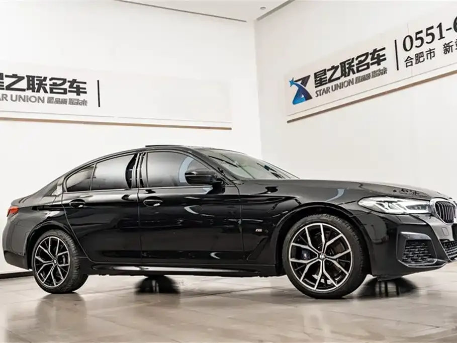 BMW 5 Series (Import) — фото 2