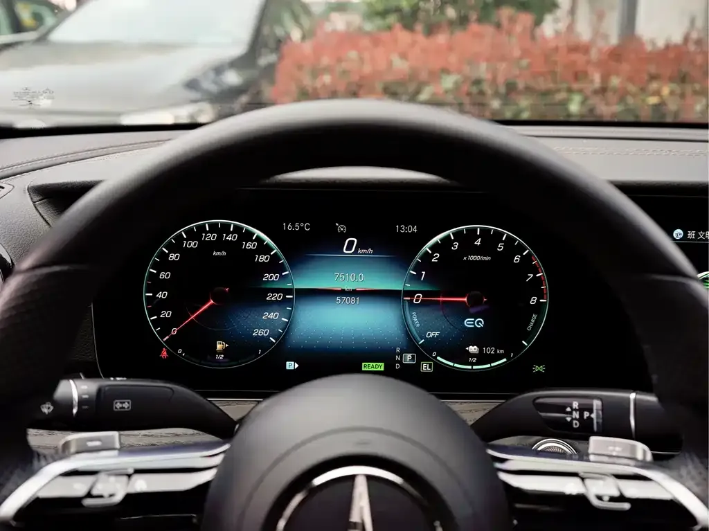 Mercedes-Benz E-Class New Energy — фото 9