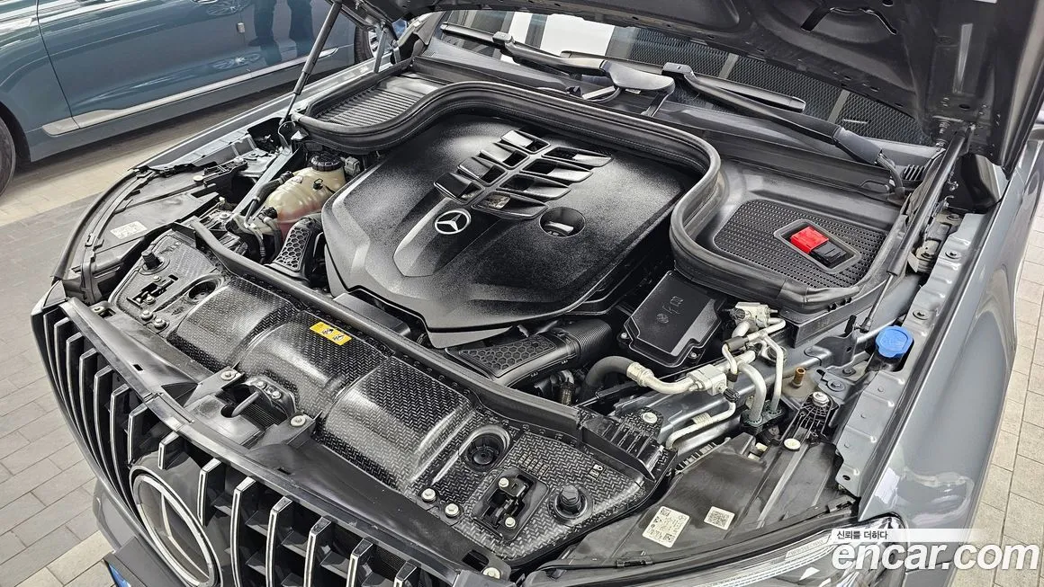 Mercedes-Benz GLS-Class — фото 10