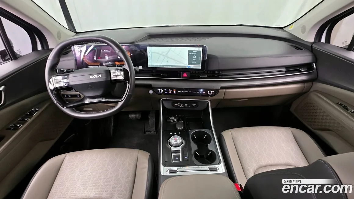 Kia Carnival — фото 4