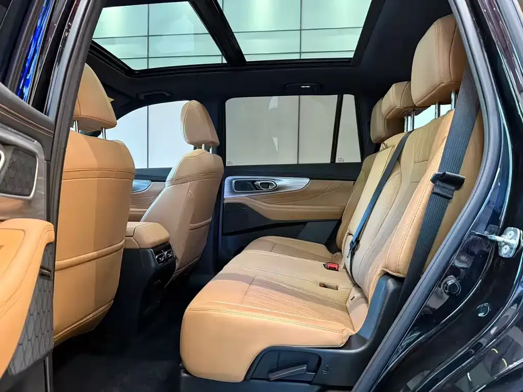 GAC Motor Trumpchi GS8 — фото 4