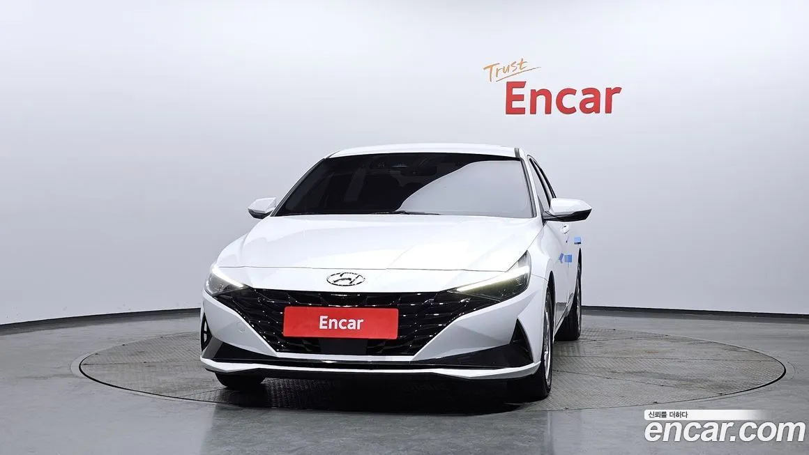 Hyundai AVANTE — фото 4