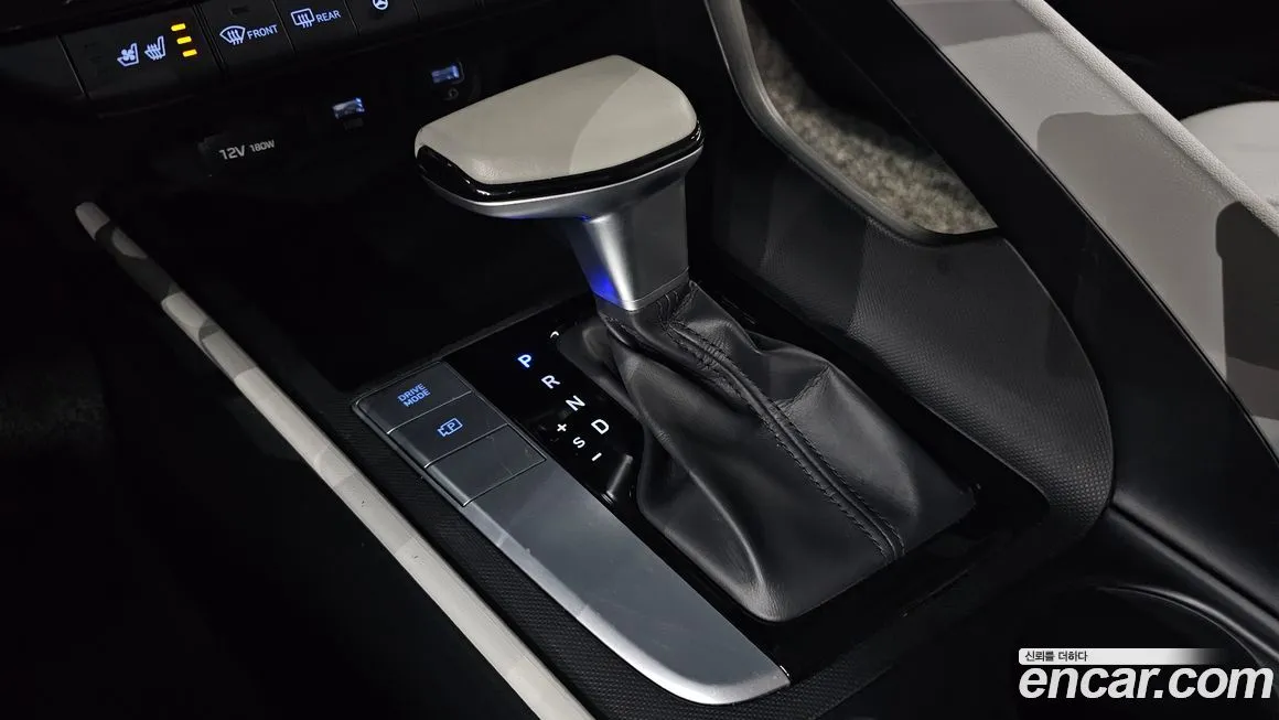 Hyundai AVANTE — фото 6
