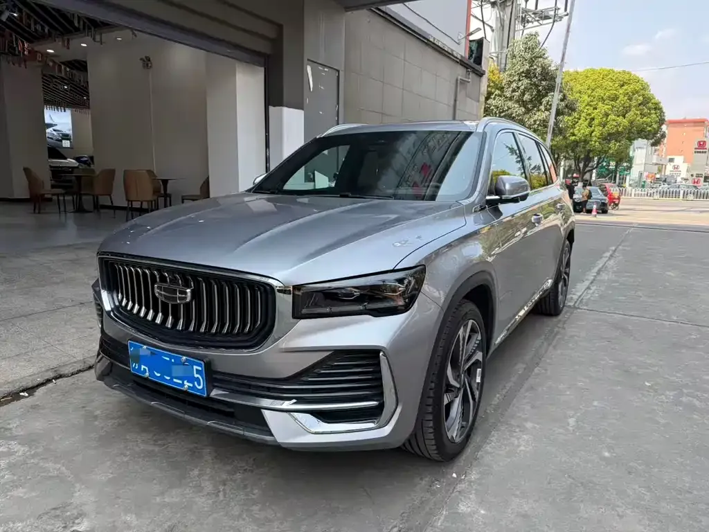 Geely Xingyue L — фото 1