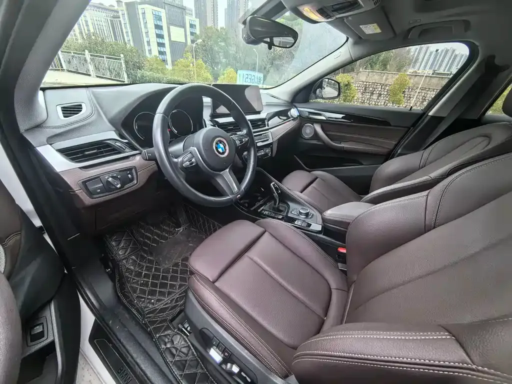 BMW X2 — фото 9