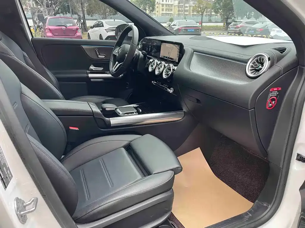 Mercedes-Benz GLA — фото 4