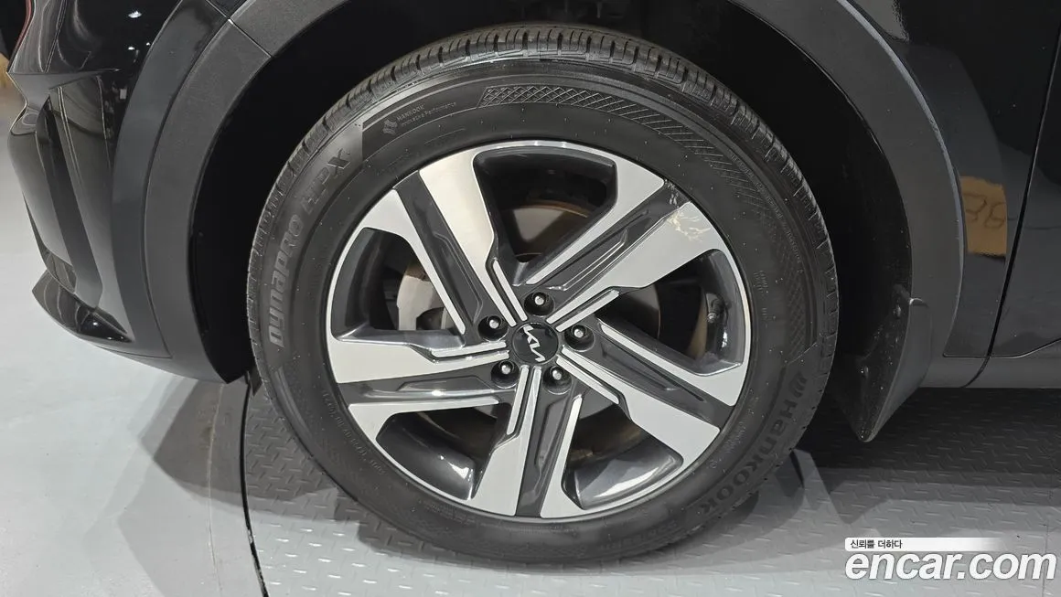 Kia Sorento — фото 5
