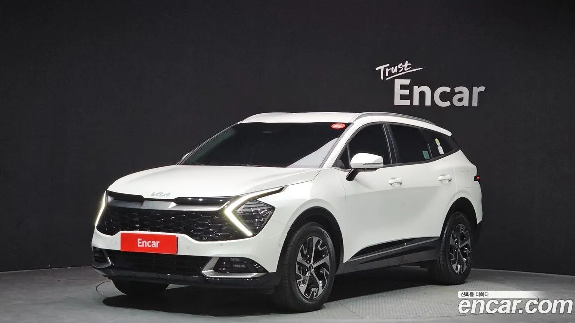 Kia Sportage — фото 1