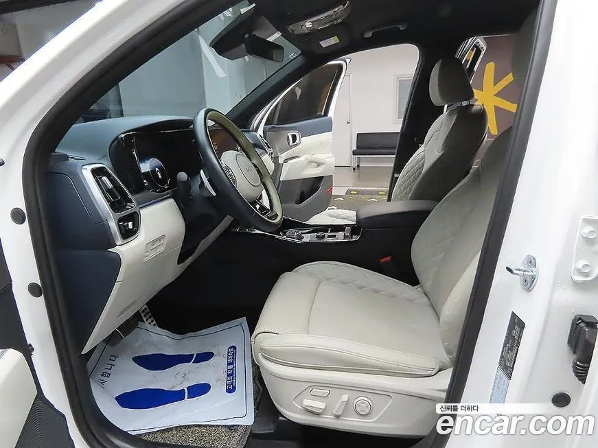 Kia Sorento — фото 6