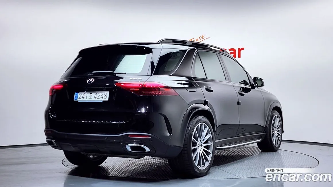 Mercedes-Benz GLE-Class — фото 2