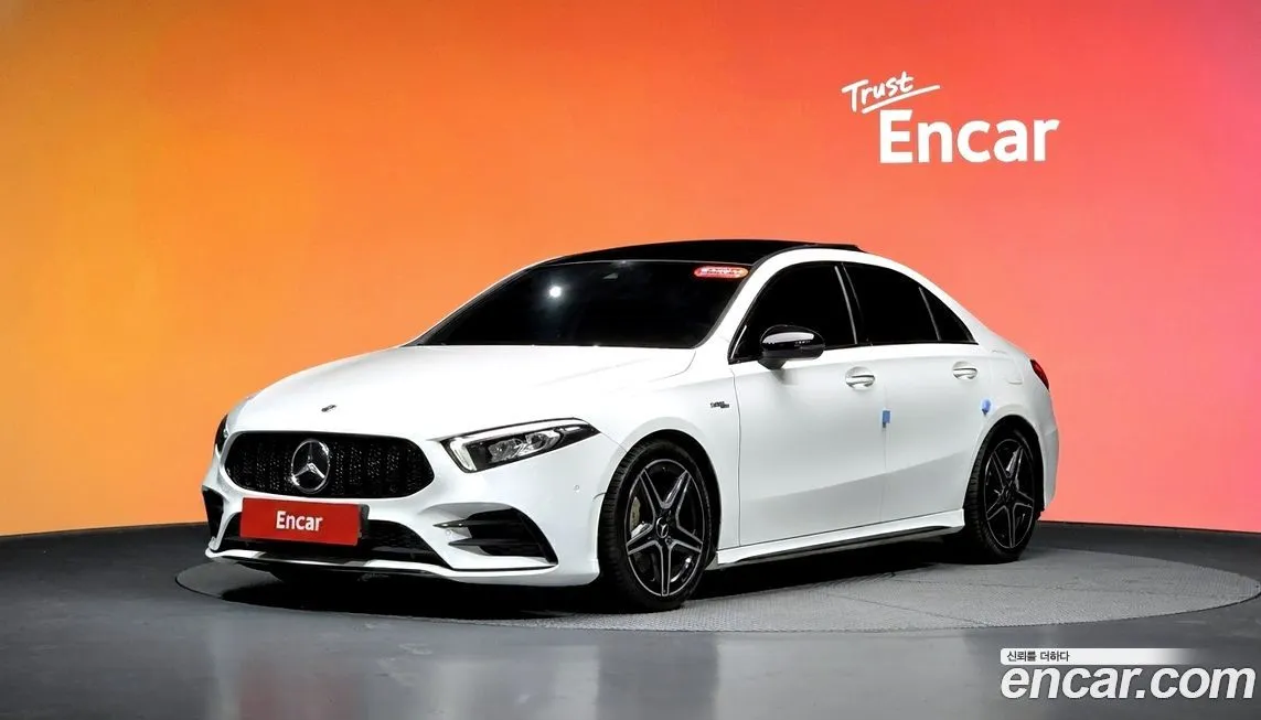 Mercedes-Benz A-Class — фото 1