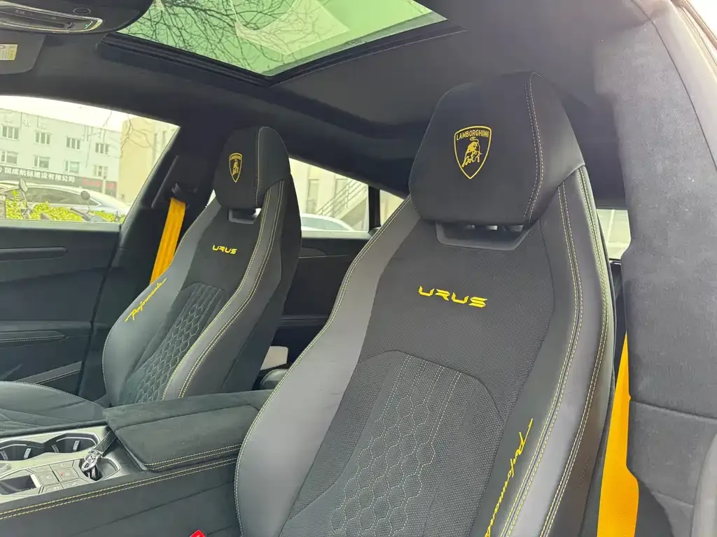 Lamborghini Urus — фото 4