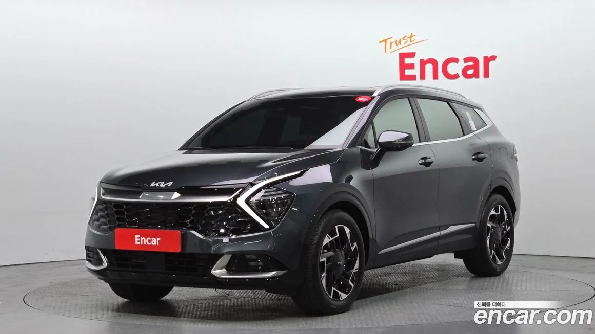 Kia Sportage — фото 1